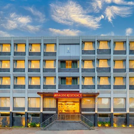 Hotel Icon Express By Bhagini Hoodi Bangalore Exterior foto